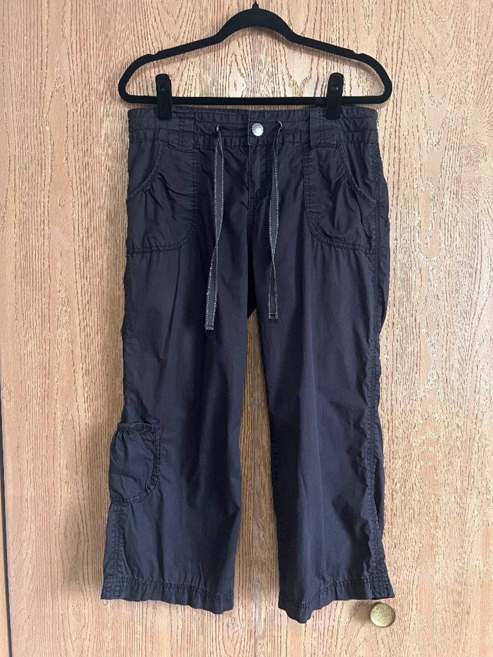 Calvin Klein Jeans Black Y2K Cargo Capri Pants Low Rise Size 10